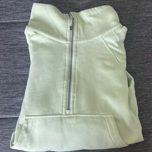 Lululemon Scuba Oversized Funnel Neck Half Zip in Yellow! Size XL/ XXL